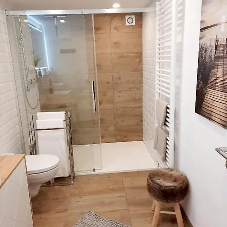 Parkside Apartman