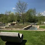Parkside Апартаменты